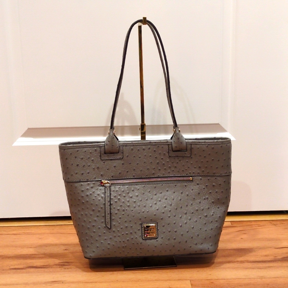 Dooney & Bourke EUC Grey Ostrich Tote Shoulder Bag Red Lining
